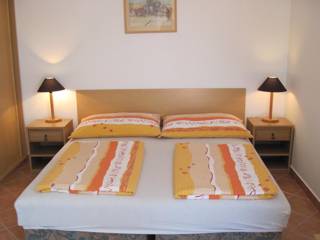 Suele Apartments & Rooms Balatonfüred Rum bild